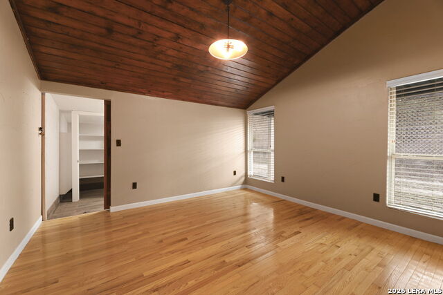 Image 27 of 31 For 217 Saddle Wood