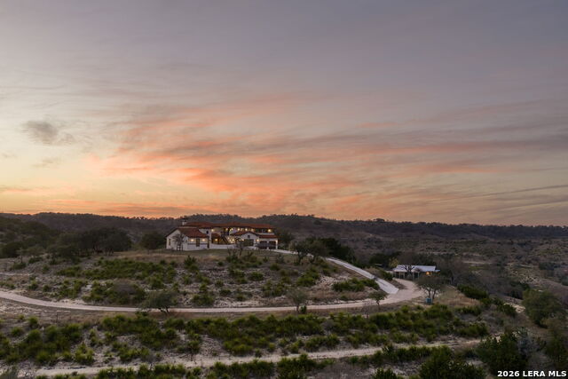 Image 3 of 31 For 217 Saddle Wood