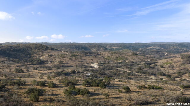 Image 30 of 31 For 217 Saddle Wood