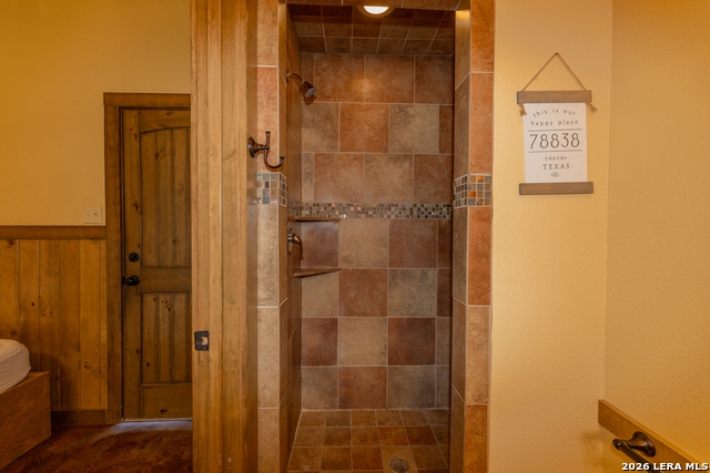 Image 15 of 34 For 726 Tierra Linda