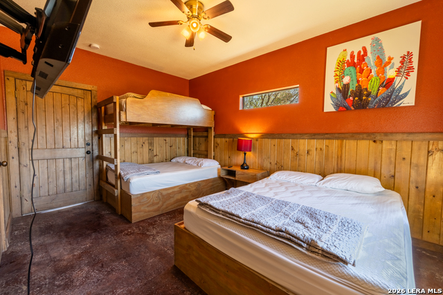 Image 16 of 34 For 726 Tierra Linda