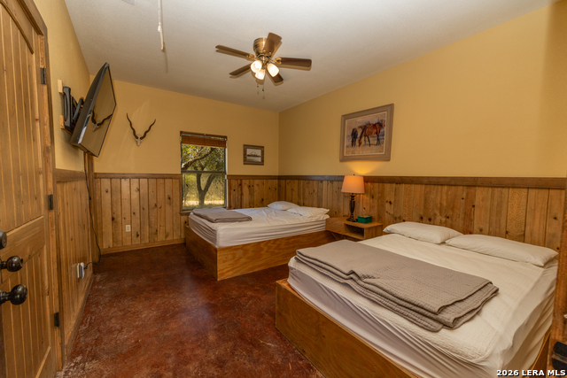 Image 19 of 34 For 726 Tierra Linda