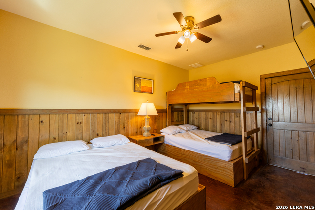 Image 21 of 34 For 726 Tierra Linda