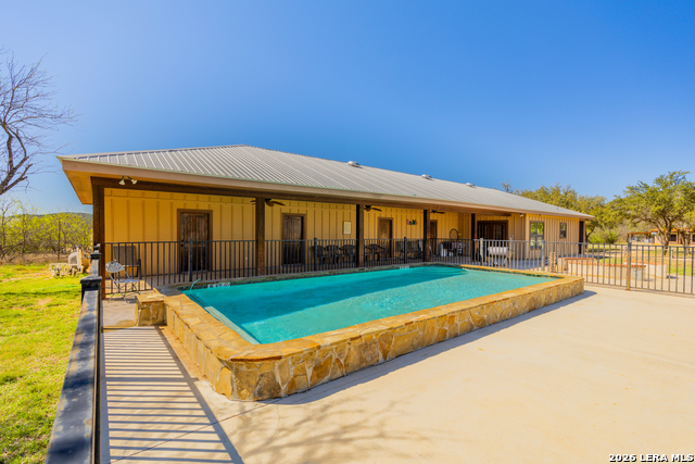 Image 6 of 34 For 726 Tierra Linda