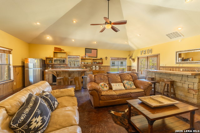 Image 8 of 34 For 726 Tierra Linda