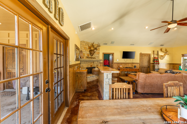 Image 9 of 34 For 726 Tierra Linda