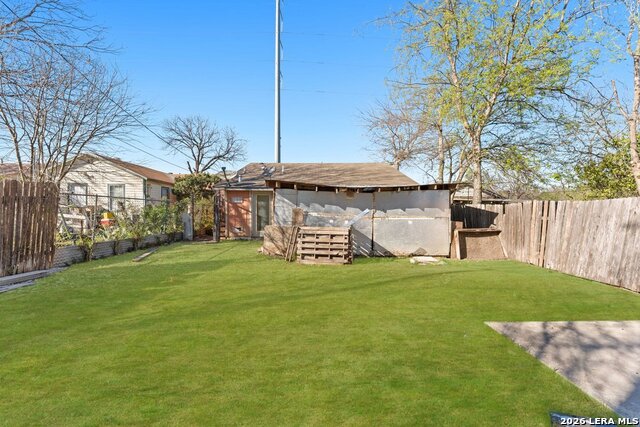 Image 17 of 20 For 2824 Ruiz St