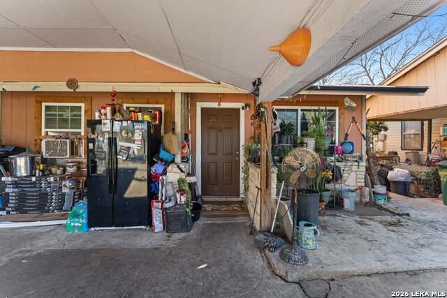 Image 4 of 20 For 2824 Ruiz St