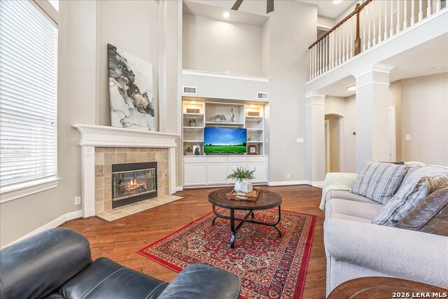 Image 18 of 69 For 13419 Star Heights