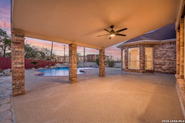 Image 50 of 69 For 13419 Star Heights