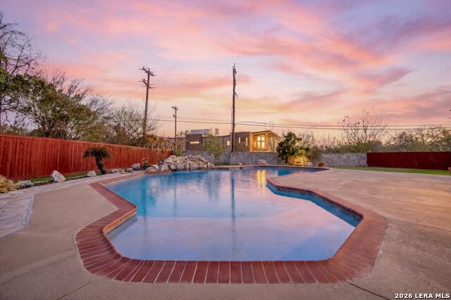 Image 52 of 69 For 13419 Star Heights