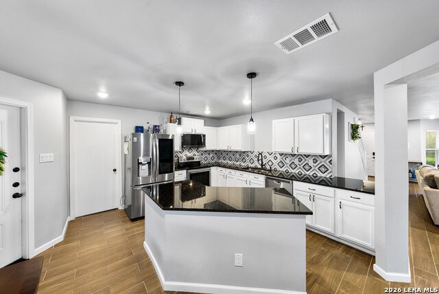 Image 12 of 38 For 14107 Cougar Rock