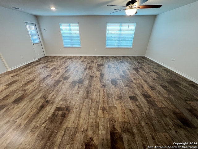 Image 6 of 34 For 6518 Hoffman Plain