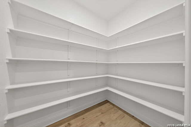 Image 12 of 16 For 176 Janice  