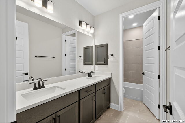 Image 22 of 25 For 221 Janice  