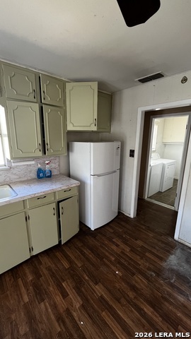 Image 16 of 34 For 535 Twin Elm