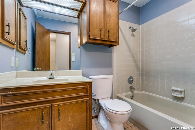 Image 11 of 12 For 4814 De Paul