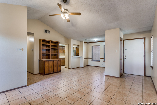 Image 5 of 12 For 4814 De Paul