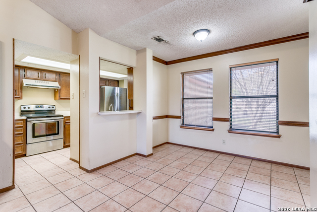 Image 6 of 12 For 4814 De Paul