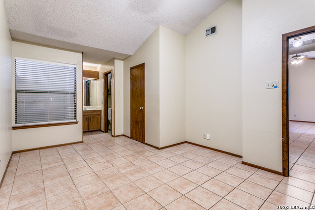 Image 8 of 12 For 4814 De Paul