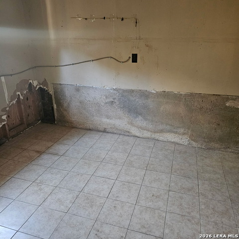 Image 36 of 46 For 9122 Big Bethel