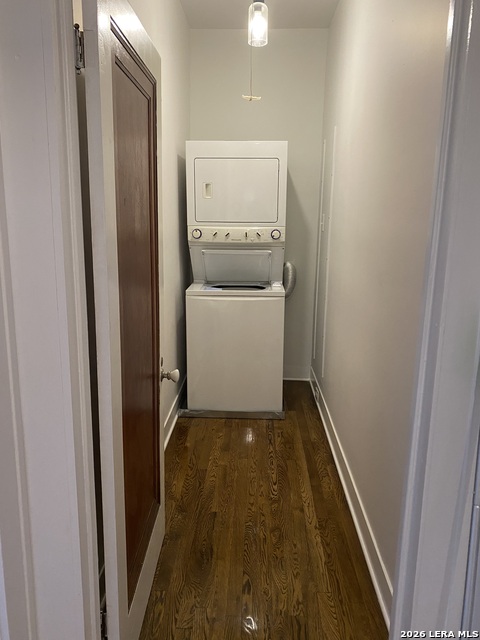 Image 20 of 40 For 322 Furr Dr  