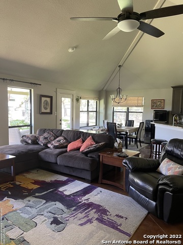 Image 2 of 25 For 2046 Mulberry