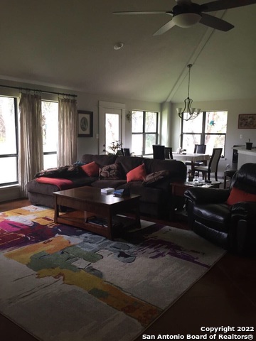 Image 4 of 25 For 2046 Mulberry