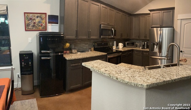 Image 5 of 25 For 2046 Mulberry