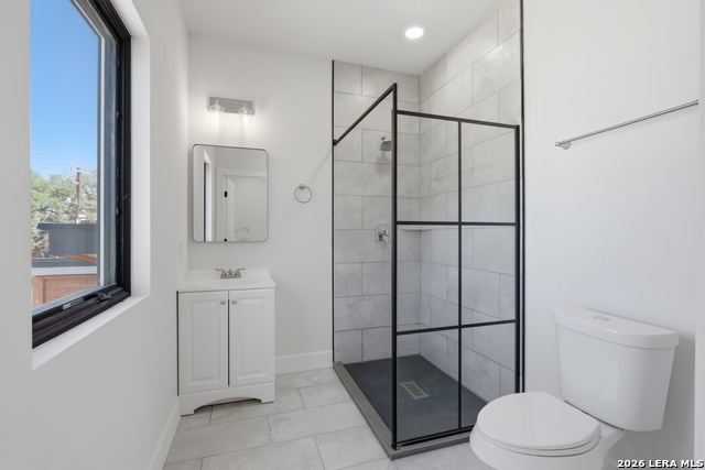 Image 31 of 51 For 608 Labor  