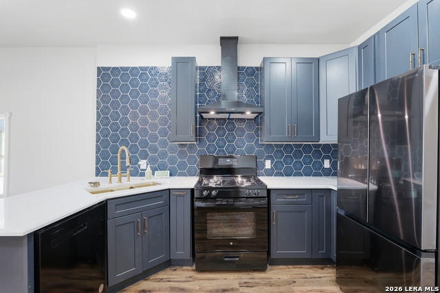 Image 39 of 51 For 608 Labor  