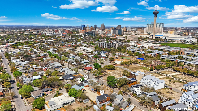 Image 48 of 51 For 608 Labor  