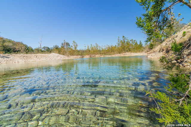 Image 11 of 77 For 000 Rm 336  