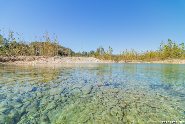 Image 19 of 77 For 000 Rm 336  