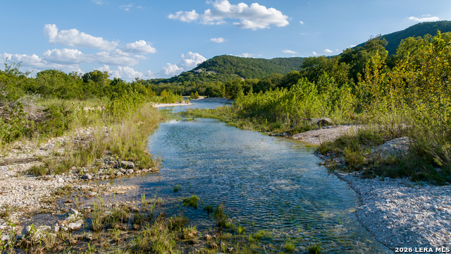 Image 22 of 77 For 000 Rm 336  