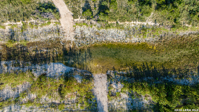 Image 33 of 77 For 000 Rm 336  