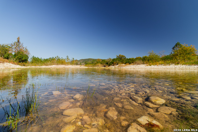 Image 34 of 77 For 000 Rm 336  