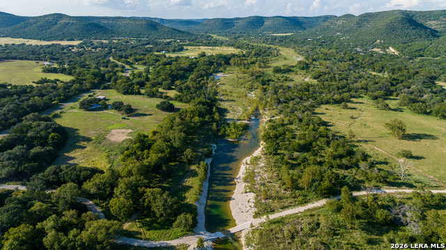 Image 35 of 77 For 000 Rm 336  