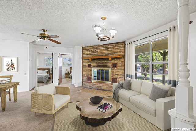 Image 57 of 77 For 000 Rm 336  