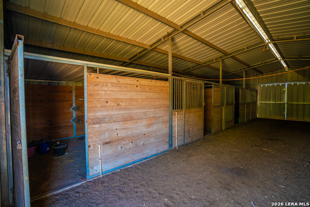 Image 71 of 77 For 000 Rm 336  