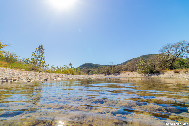 Image 9 of 77 For 000 Rm 336  