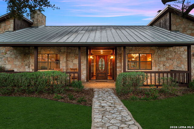 Image 11 of 103 For 8463 Barron  