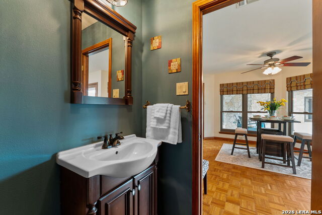 Image 23 of 103 For 8463 Barron  