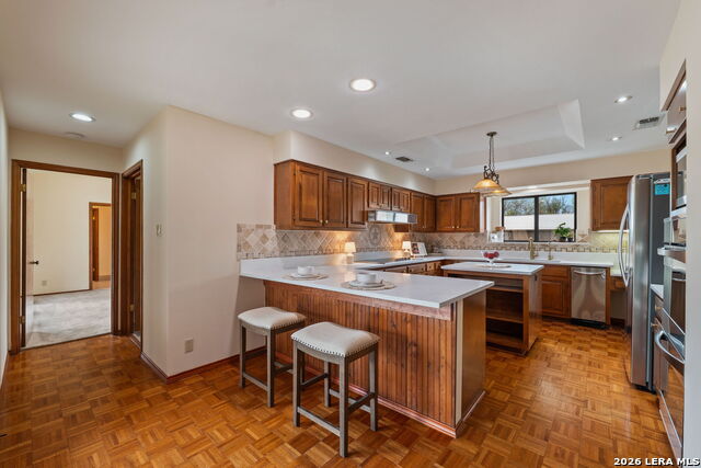 Image 25 of 103 For 8463 Barron  