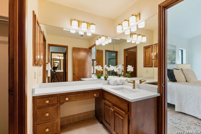 Image 46 of 103 For 8463 Barron  