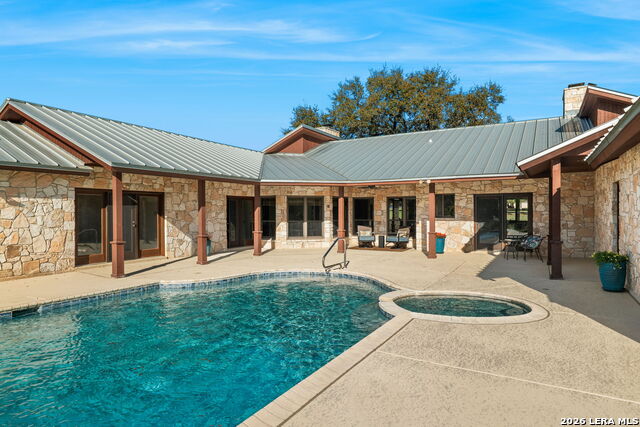 Image 69 of 103 For 8463 Barron  