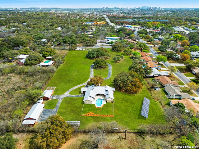 Image 77 of 103 For 8463 Barron  