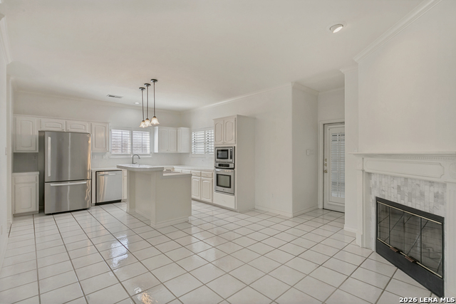 Image 11 of 27 For 158 Oakwell Farms  158