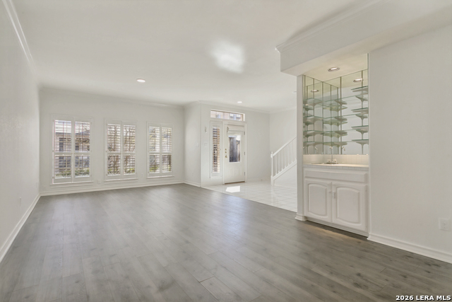 Image 4 of 27 For 158 Oakwell Farms  158