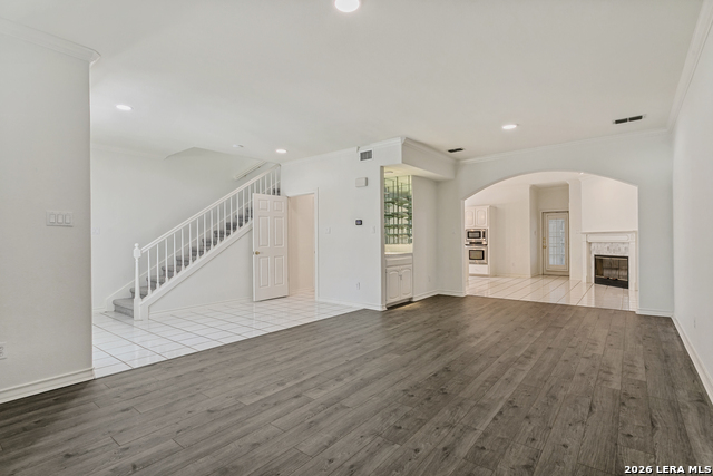 Image 6 of 27 For 158 Oakwell Farms  158